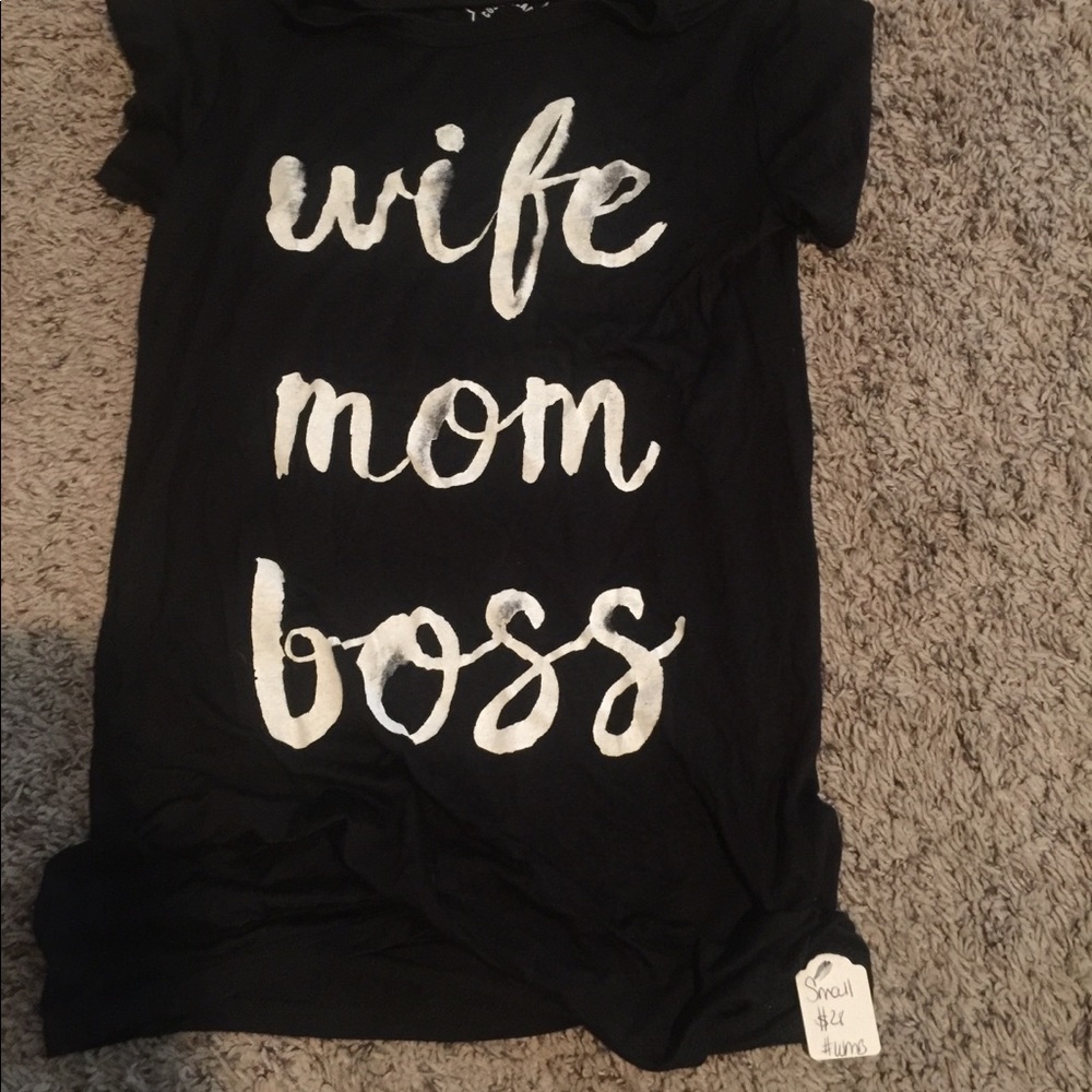 New with tags boutique t shirt